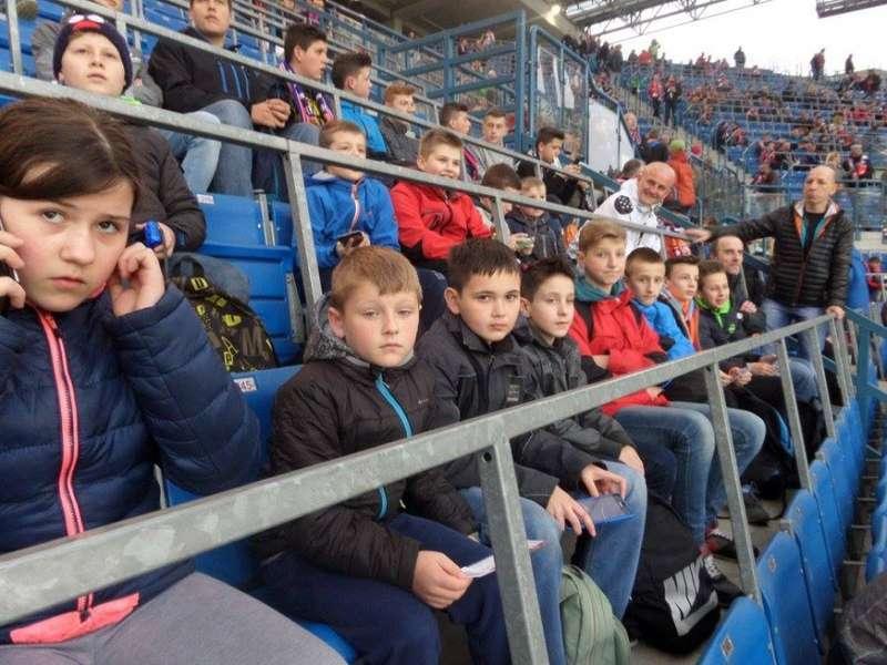 Młodzież z powiatu dopingowała Wisłę z trybun