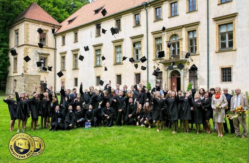 Suska Alma Mater uczy najlepiej w regionie