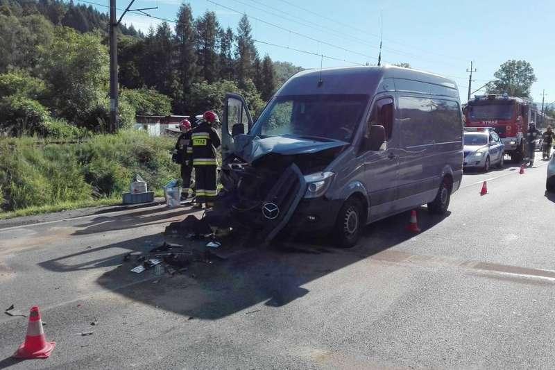 (AKTUALIZACJA) Sucha Beskidzka. Kolizja na Rolach