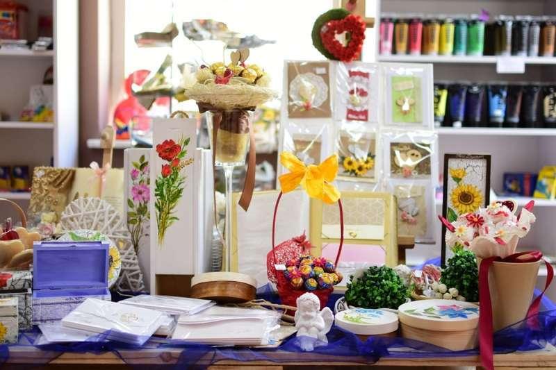 Centrum Artykułów Dekoracyjnych w Suchej Beskidzkiej