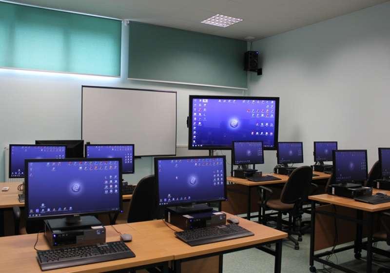 6 suskich szkół w Małopolskiej Chmurze Edukacyjnej