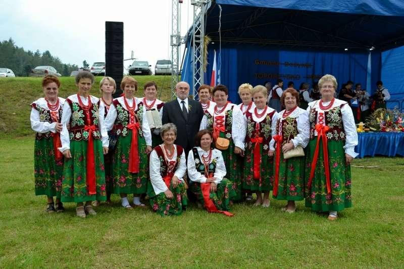 DOŻYNKI GMINNE W TOPORZYSKU