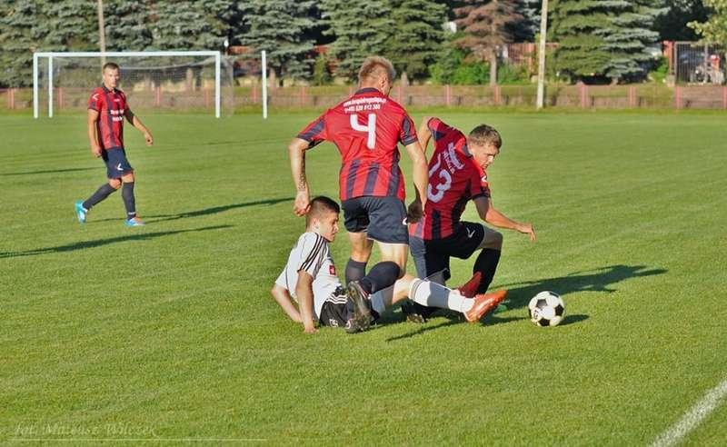 Piłkarski weekend: Derby już tylko w okręgówce lub niżej