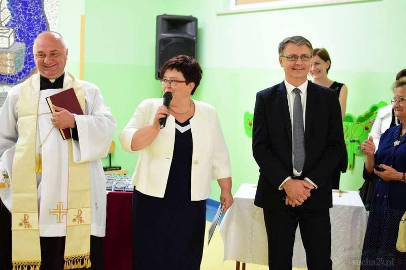 Na 150-lecie szkoły w Bystrej portret patrona i… nowy budynek!