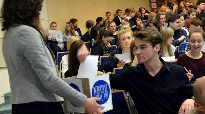 Uczniowie „Kantego” przygotowani do eurowyborów