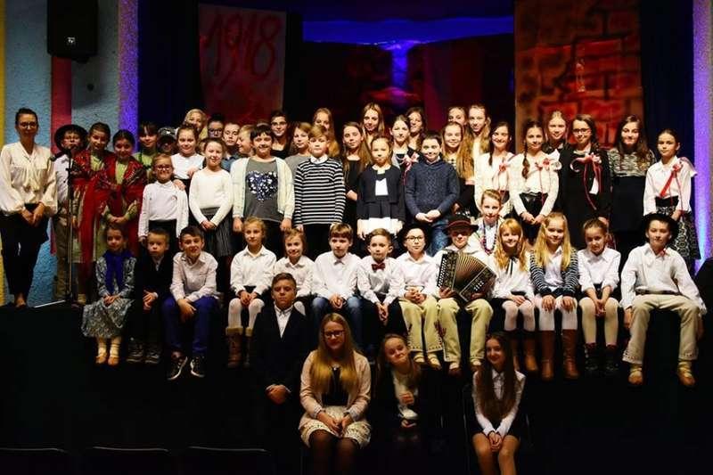 W Zawoi odbył się VIII. Gminny Przegląd Pieśni Patriotycznych, Powstańczych i Żołnierskich