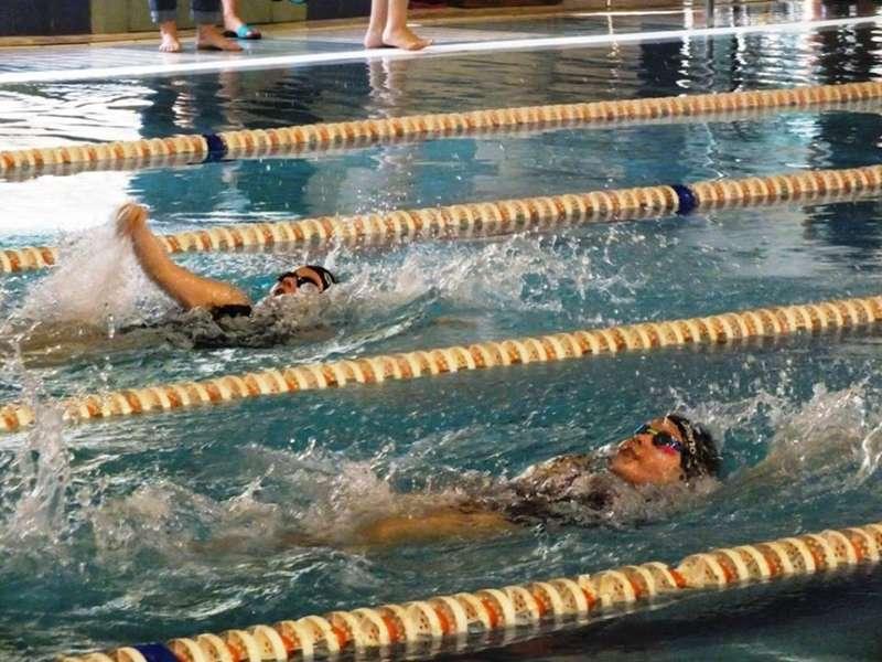 Mikołajkowe, rekordowe zawody pływackie!!!