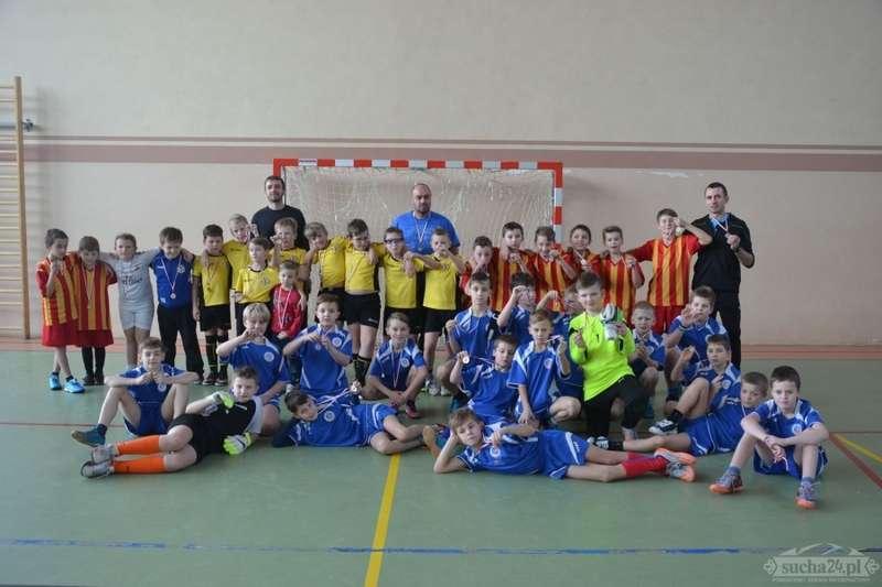 Mikołajkowy Turniej Piłkarski w Suchej Beskidzkiej