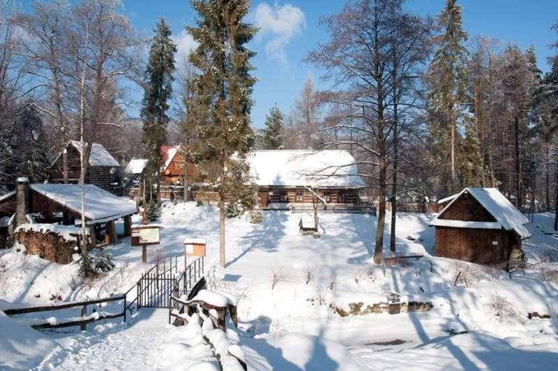 Podbabiogórze znane i nieznane – skansen w Sidzinie