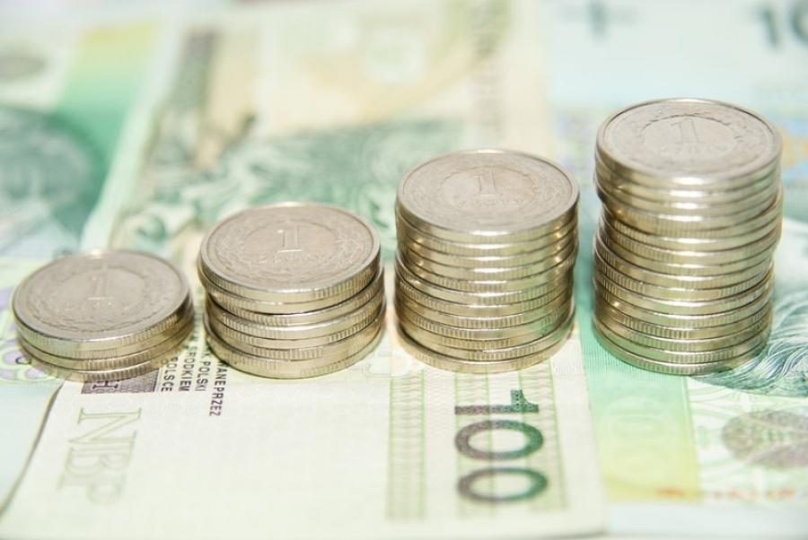 Świadczenia rodzinne mają być wypłacone wcześniej