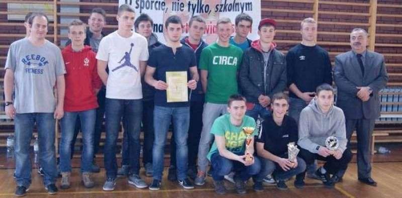 Powiatowa Licealiada w piłce ręcznej dziewcząt i chłopców