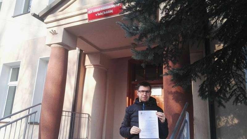Sucha Beskidzka. Ważą się losy szkoły na Błądzonce