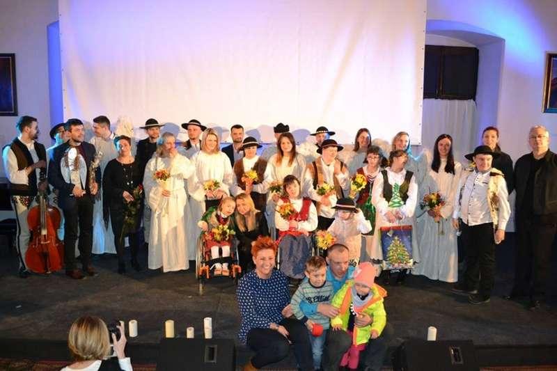 „Uwierz w Boże Narodzenie” spektakl charytatywny