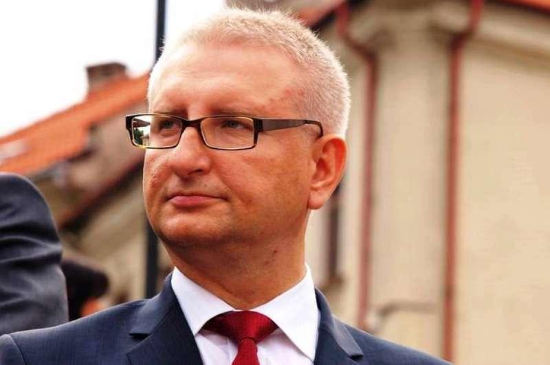 Członek komisji Amber Gold na spotkaniu w Suchej Beskidzkiej