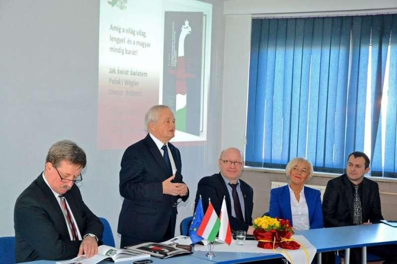 POLAK, WĘGIER DWA BRATANKI