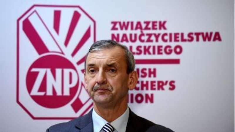Pod wnioskiem ws. referendum edukacyjnego podpisało się już 150-170 tys. osób