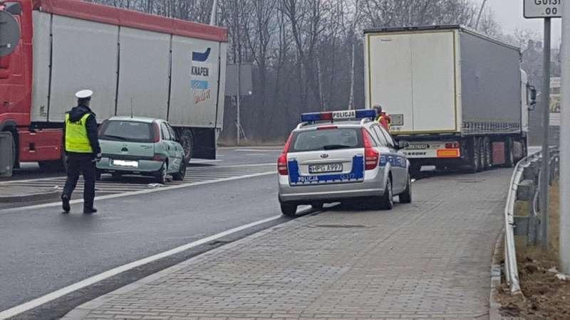 Wymusił pierwszeństwo na tirze