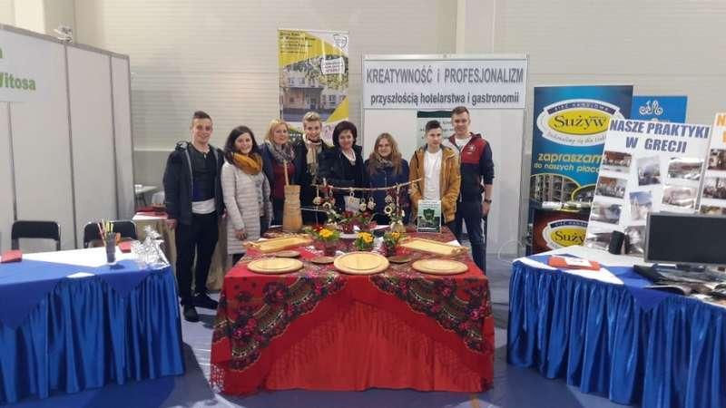 Szkoły z powiatu suskiego na Targach Edukacyjnych - Festiwal Zawodów w Krakowie