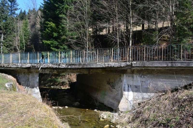 Nowy most nad Huciskiem coraz bliżej