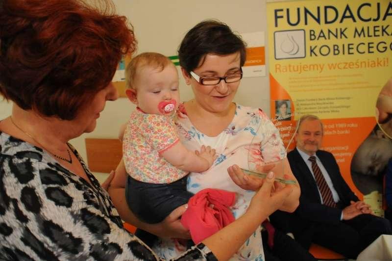 Oddała najwięcej pokarmu do banku mleka