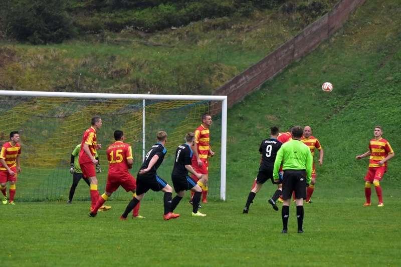 Piłkarski weekend: Elektryzujące derby gminy Zawoja, A-klasowe rozstrzygnięcia