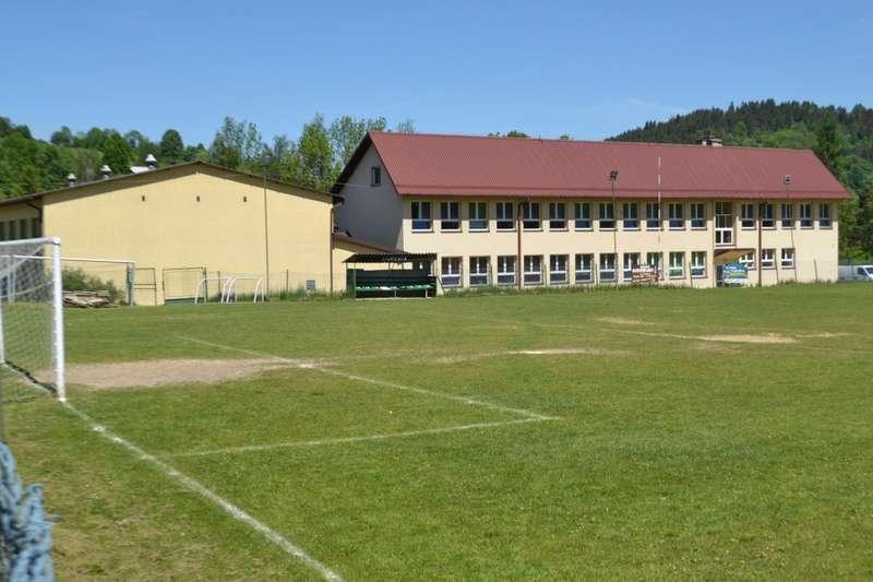 W Lachowicach powstanie pełnowymiarowe boisko piłkarskie ze sztuczną murawą