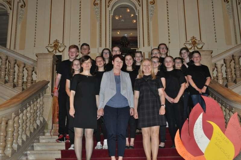 Wolontariusze z Białki na deskach Teatru im. J.Słowackiego w Krakowie