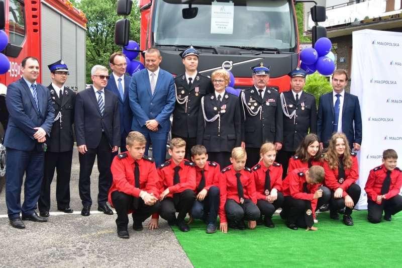 Nowe wozy strażackie trafiły do czterech gmin z subregionu podhalańskiego