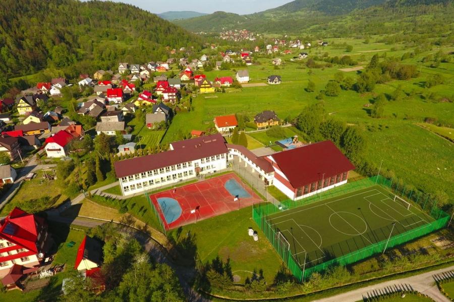 Rozpoczęła się rozbudowa Zespołu Szkół w Skawicy.