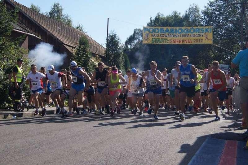 Sportowa i charytatywna sobota w Lachowicach