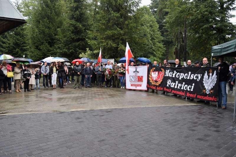 Uczcili  pamięć walczących o niepodległą Polskę.