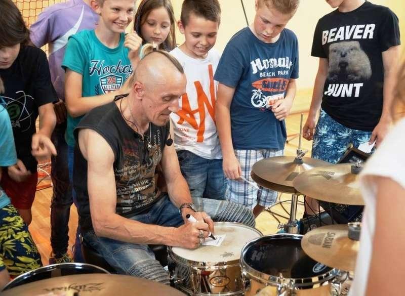 „Jestem jaki jestem!” – wywiad z  muzykiem Wiesławem ‘Blachą” Błażkiewiczem