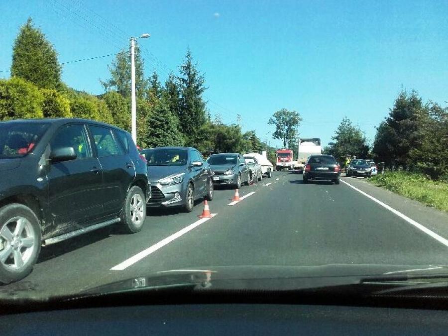 (AKTUALIZACJA) Wypadek w Makowie Dolnym, są poszkodowani