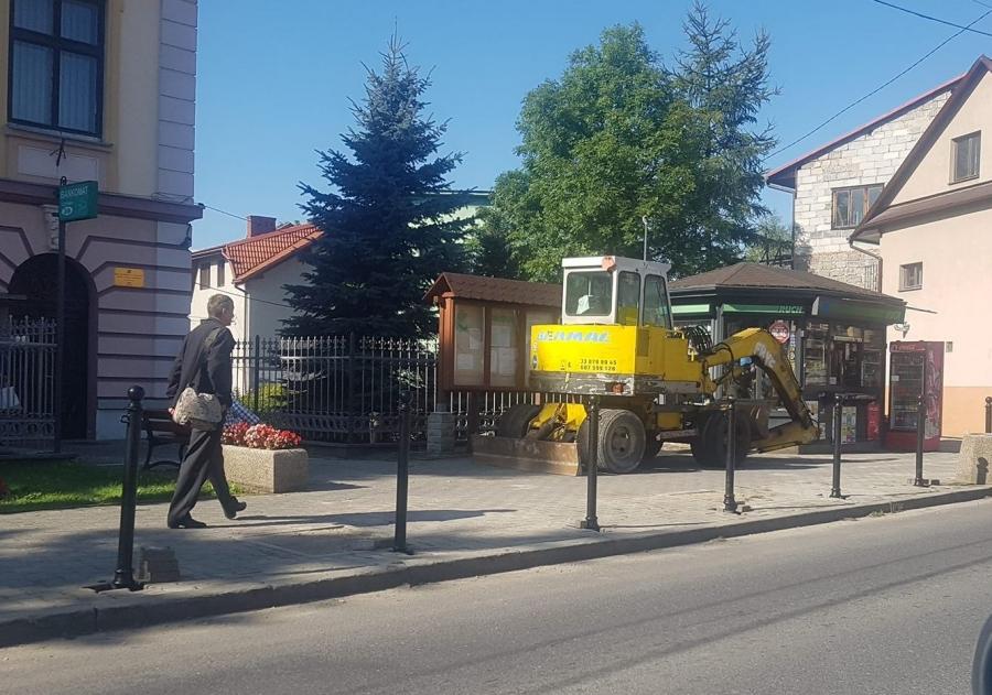 Koniec badziewia w Makowie