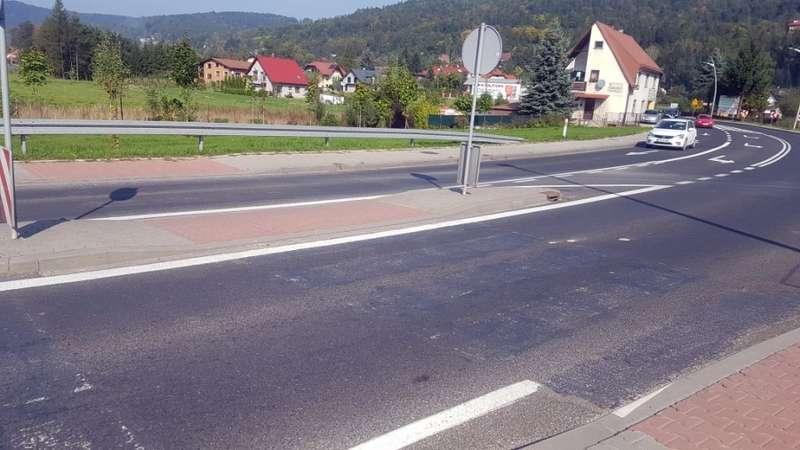 Z dróg zniknęły przejścia, bo… stwarzały zagrożenie...