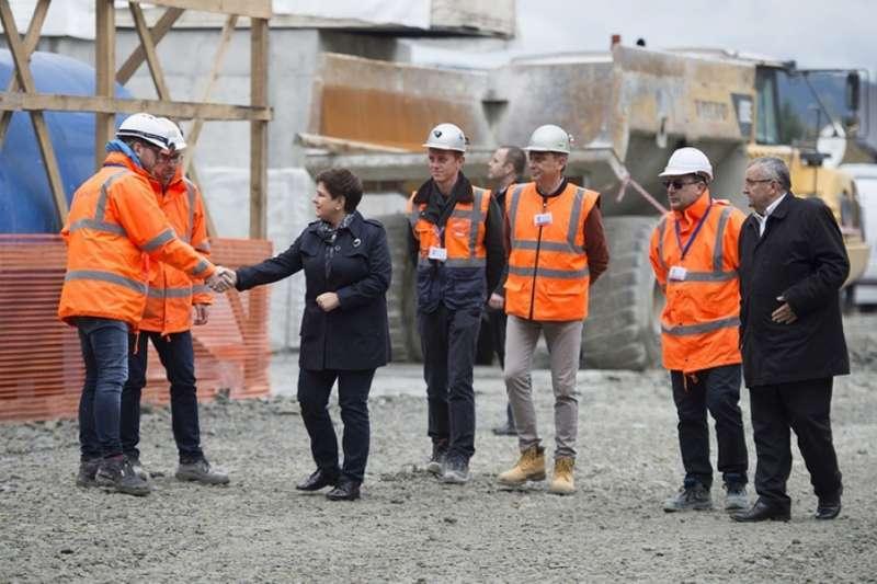 Inauguracja II etapu zakopianki z udziałem premier Beaty Szydło