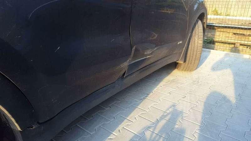 Dobił, zwyzywał, uciekł. Policja szuka sprawcy