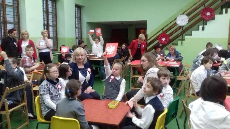 Pamięć to nie tylko słowa, to przede wszystkim kształtowanie postaw.