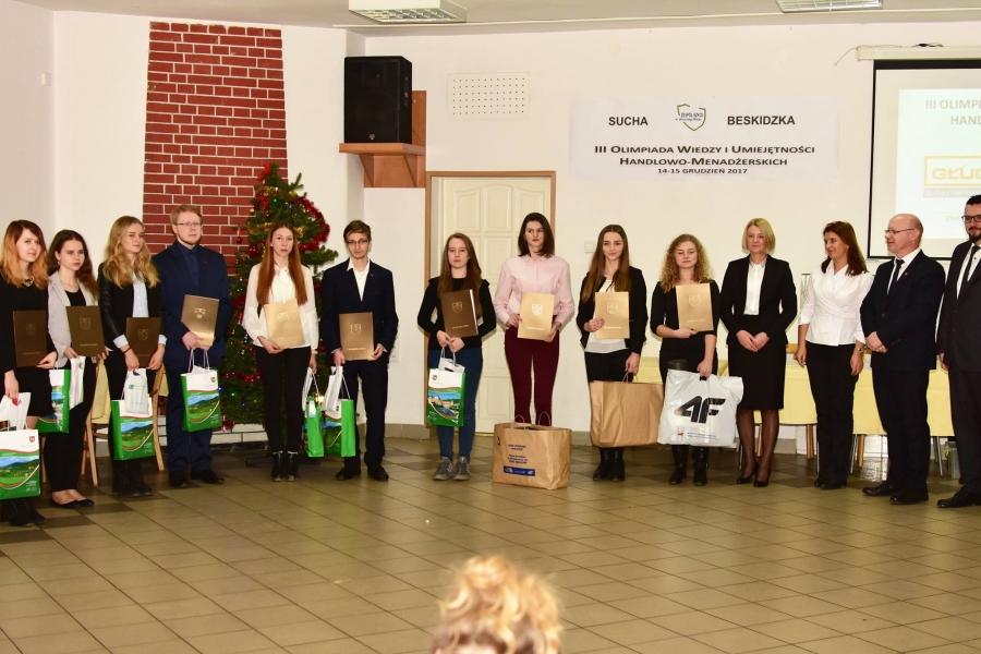 Finał III edycji Olimpiady Wiedzy i Umiejętności Handlowo-Menedżerskich Sucha Beskidzka 14-15 grudzień.