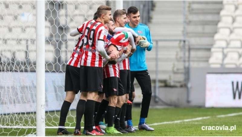 Kubasiak, Pająk i Matysek zagrali w noworocznym treningu Cracovii