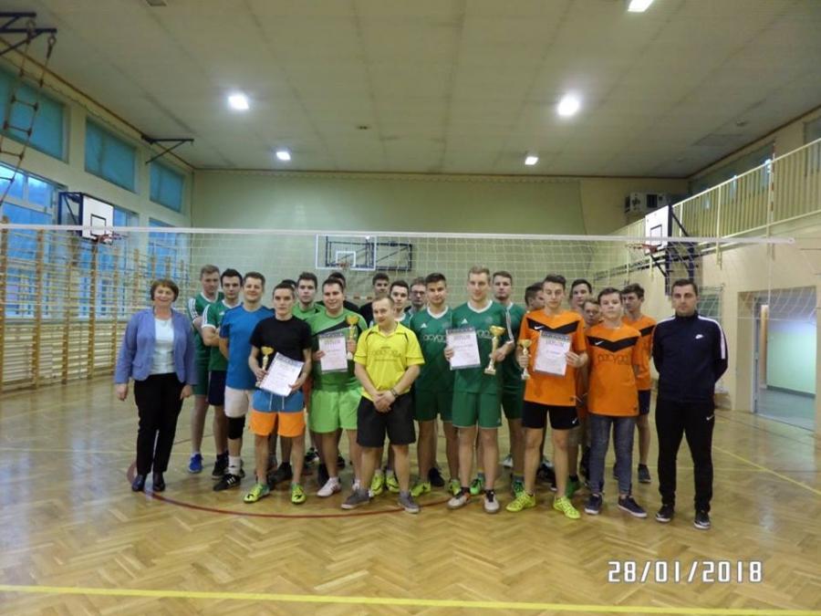 W Lachowicach najlepiej w siatkówkę grają... piłkarze nożni