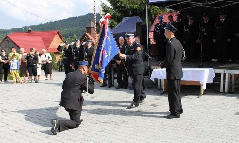 Sztandar dla OSP w Osielcu Górnym