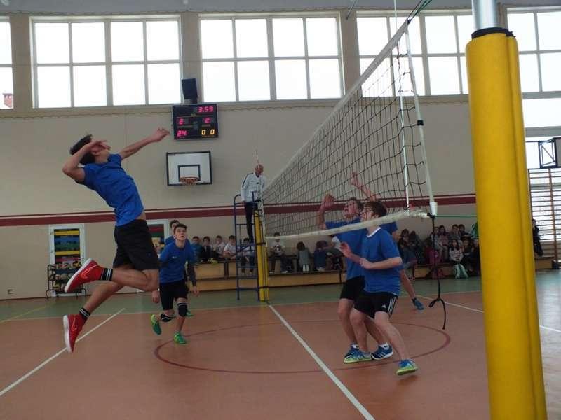 Dwa tie-breaki, Stryszawa obroniła tytuł