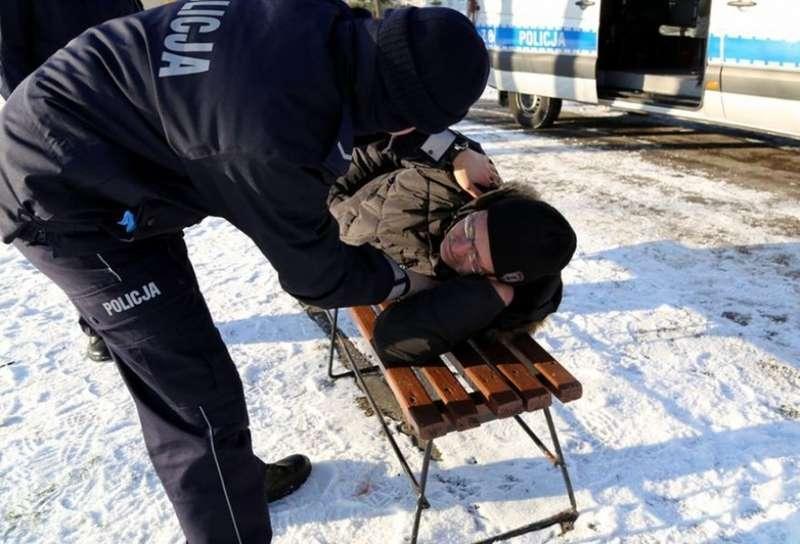 NIE BĄDŹ OBOJĘTNY - REAGUJ