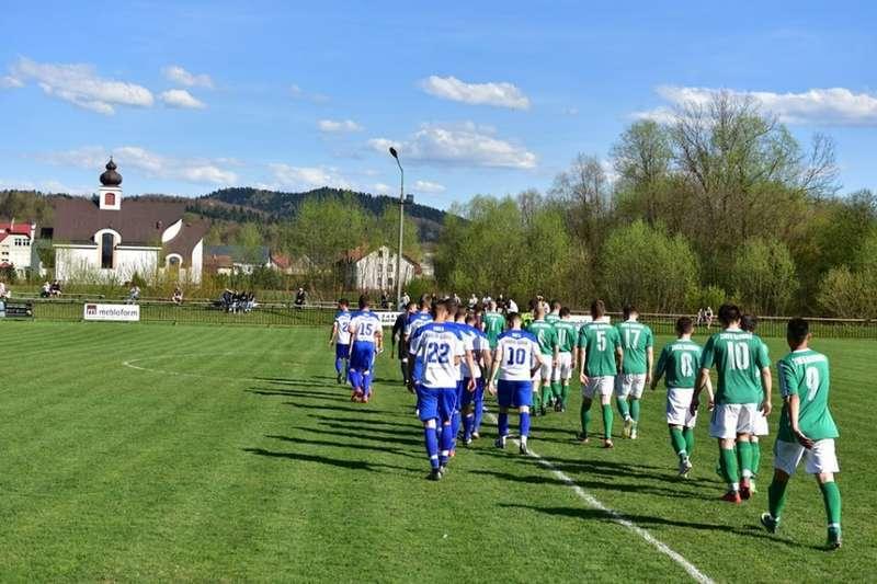 Derbowa środa: Grają w Suchej Beskidzkiej i w Stryszawie
