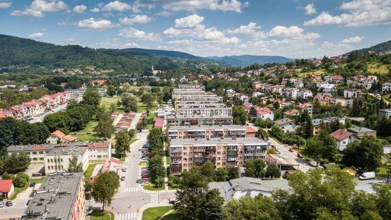 Przedsiębiorcy mniej trują niż mieszkańcy