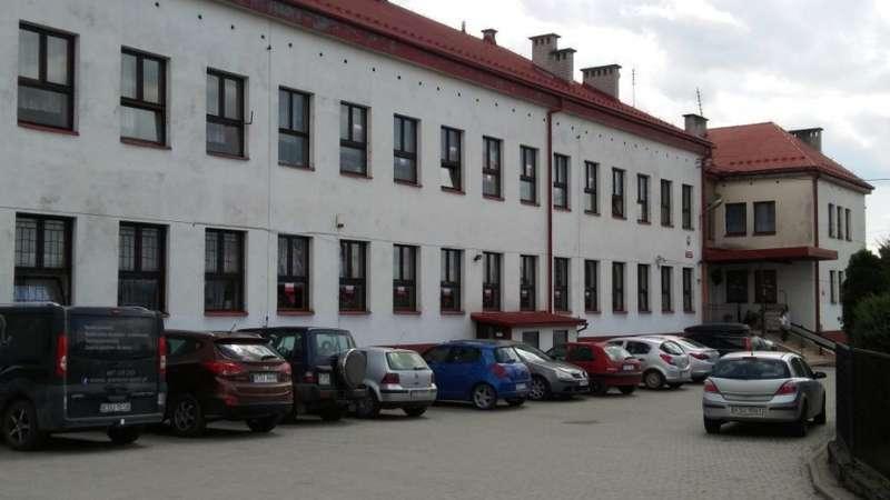 Termomodernizacja szkoły w Naprawie