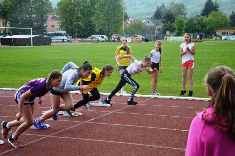 Szkoły z Sidziny i Zawoi Wilcznej mistrzami powiatu w Czwórboju LA