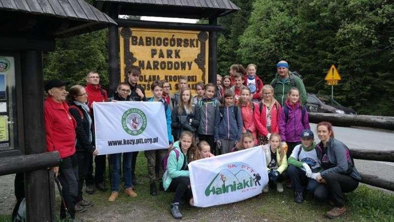 Akcja „Sprzątamy Beskidy z PTT 2018” – rejon Babiej Góry (Beskid Żywiecki) – 19 maja 2018 r.
