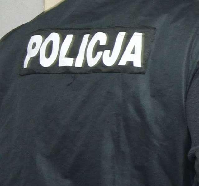 Uwaga! Mężczyzna zaczepia na ulicy dziewczynki